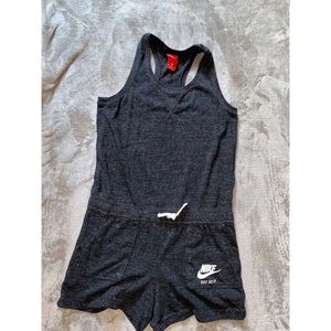 Nike romper